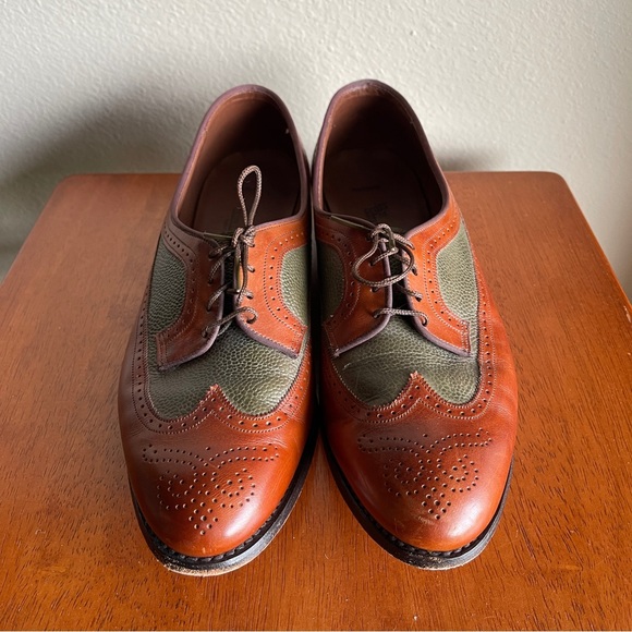 Allen Edmonds Shoes - Vintage Allen Edmonds Women’s Oxfords Brown/ Green Size 9.5 A